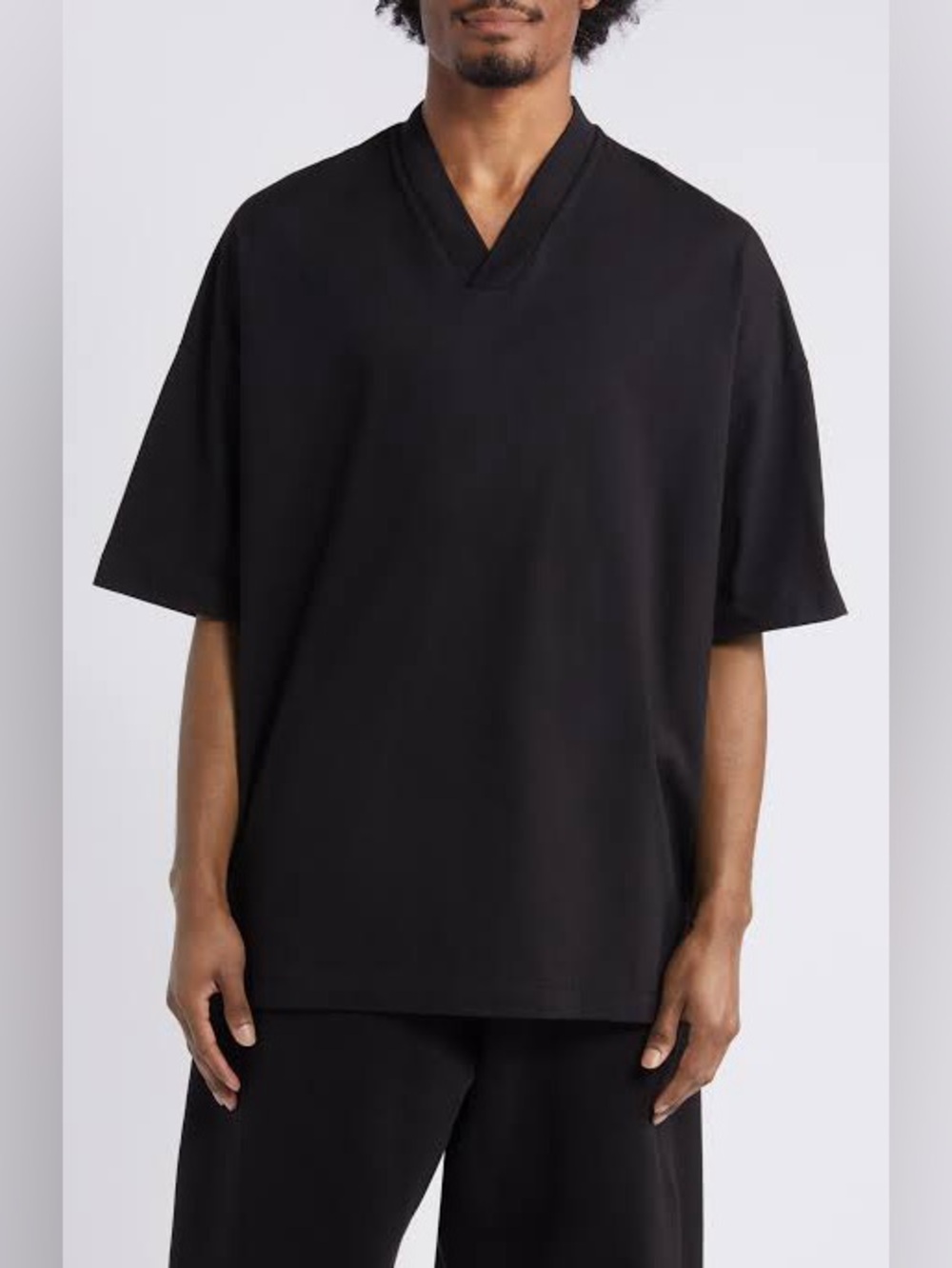 Fear of God Black V-Neck Oversized Short Sleeve Tee